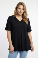 חולצה במידות גדולות עם צווארון V צבע אחיד חיתוך אסימטרי עם אלסטן 320315