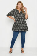 חולצה במידות גדולות חצי שרוול צווארון חריץ ועם הדפס 321991