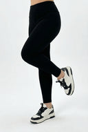 טייץ ספורט במידות גדולות מותן גבוהה גזרה צמודה 038396