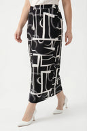 חצאית ארוכה במידות גדולות דוגמת אבסטרקט שסעים בצדדים 98-120