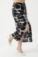 חצאית ארוכה במידות גדולות דוגמת אבסטרקט שסעים בצדדים 98-120