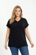 טישירט במידות גדולות שרוול קצר צווארון V שסעים בצדדים RFT-02