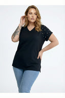 טישירט במידות גדולות שרוול קצר צווארון V שסעים בצדדים RFT-04