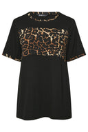 טישירט במידות גדולות שרוול קצר צווארון עגול רחב דוגמת נמר 303729