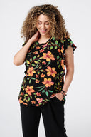 חולצה במידות גדולות עם צווארון עגול הדפסה שרוולים עם פרנזים E26414