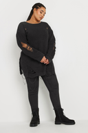 סוודר במידות גדולות שרוול ארוך צווארון עגול פרטי קרעים 303582