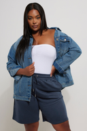 שורט רחב במידות גדולות עם כיסים גומי במותן גזרה נוחה 303206