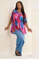 חולצה במידות גדולות שרוולים ארוכים פרטי טול עם קפלים צווארון V 321822