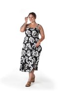 שמלה במידות גדולות גומי במותן עם כתפיות רחבות דוגמת פרחים T-79