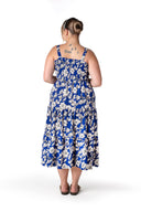 שמלה במידות גדולות גומי במותן עם כתפיות רחבות דוגמת פרחים T-80