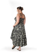 שמלה במידות גדולות דוגמת פרחים כתפיות עבות גומי במותן T-81