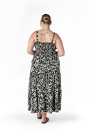 שמלה במידות גדולות דוגמת פרחים כתפיות עבות גומי במותן T-81