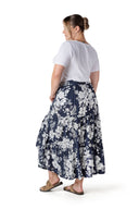 חצאית ארוכה במידות גדולות גומי במותן דוגמת פרחים T-14